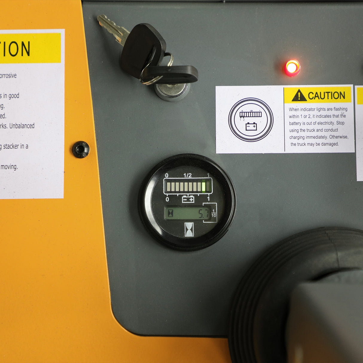 3300 lb Capacity 130" Lift Compact Electric Stacker Adjustable Forks | CTD15R-EN-130