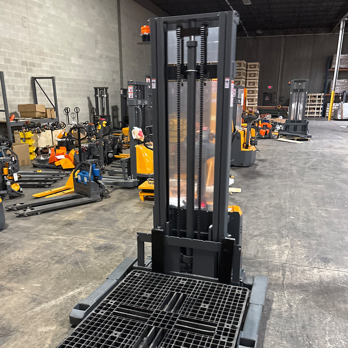 3300 lb Capacity 98" Lift Compact Electric Stacker Adjustable Forks | CTD15R-EN-98