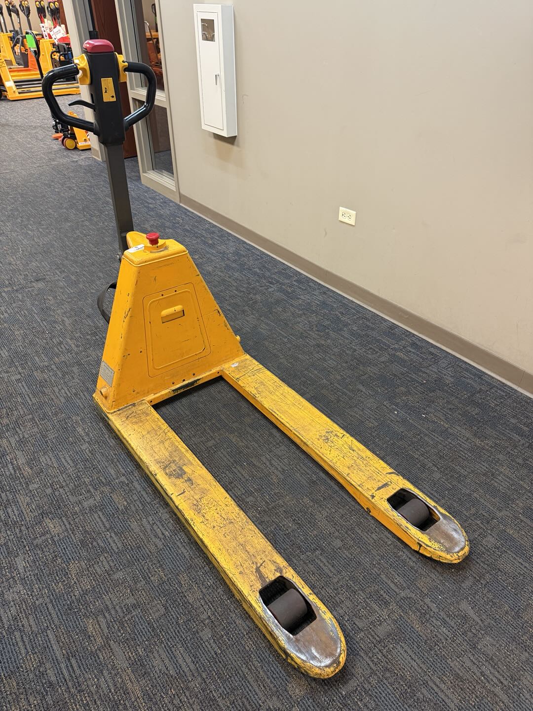 Pre-owned CBD15 3,300 lb Electric Pallet Jack, Compact Lithium Model, 48"x27" Forks
