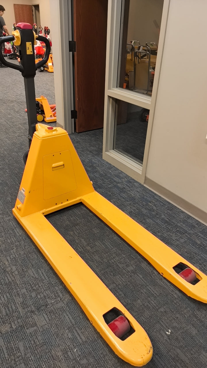 Pre-owned CBD15 3,300 lb Electric Pallet Jack, Compact Lithium Model, 48"x27" Forks