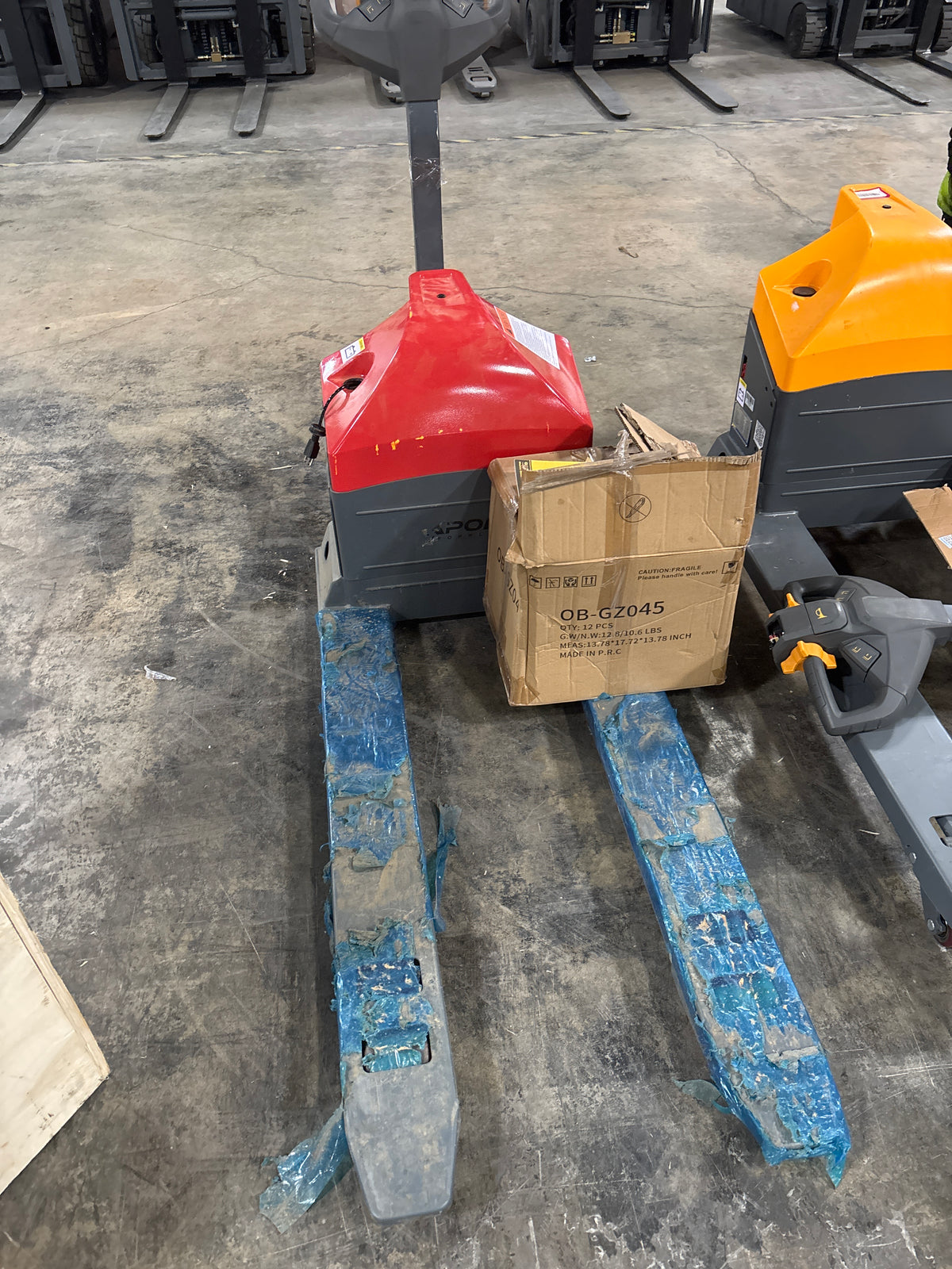 Pre-owned Regular Used CBD20WE-19-R 4,400 lb Electric Pallet Jack, GEL Battery Model, 48"x27" Forks-240867643