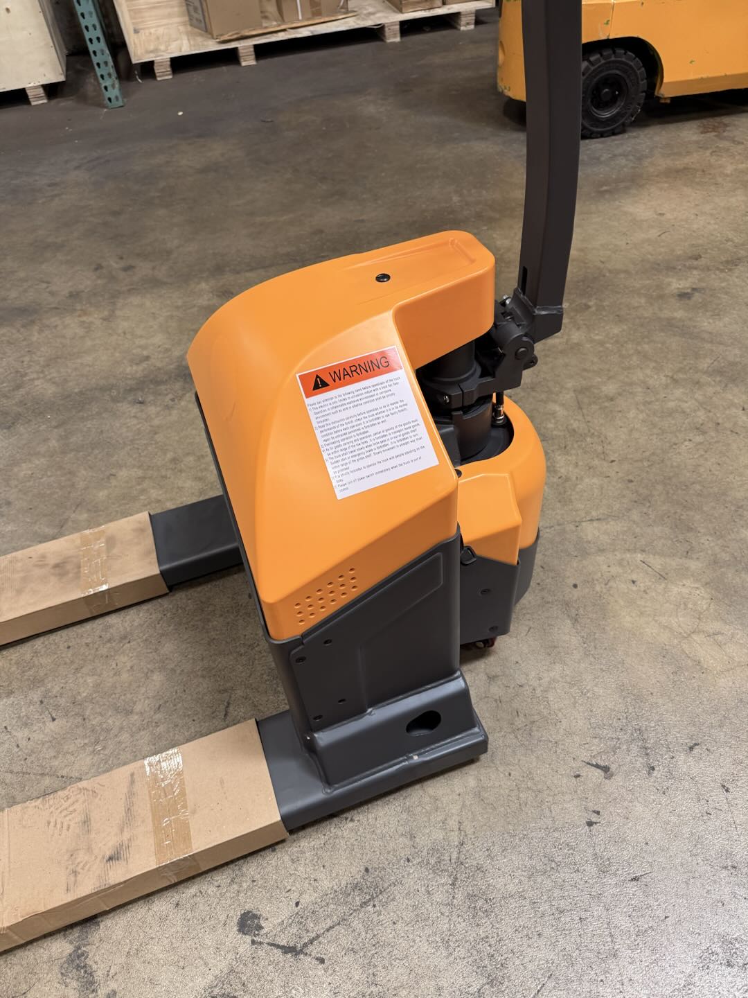 Pre-owned Open Box CBD20WE-19- 4,400 lb Electric Pallet Jack – Long Runtime Lithium Battery, Turtle Mode, 48"x27" Forks-220201196