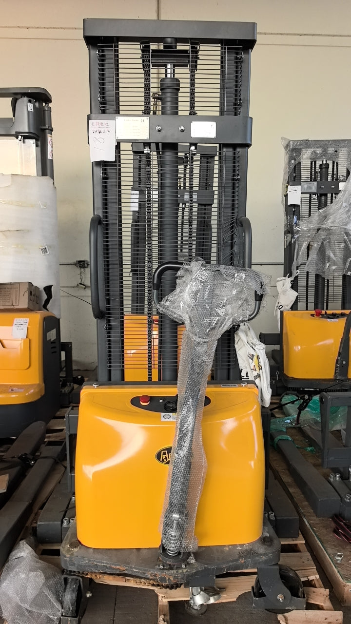Pre-owned Aged Used CTD15B-III-118–3,300 lb Semi-Electric Stacker, 118" Lift, Straddle Legs & Adjustable Forks-20090426