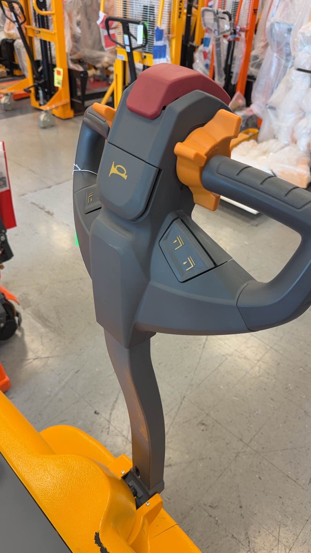 Pre-owned Premium Used CPD05W-118 – 1,200 lb Counterbalanced Electric Stacker, 118" Lift-250009859