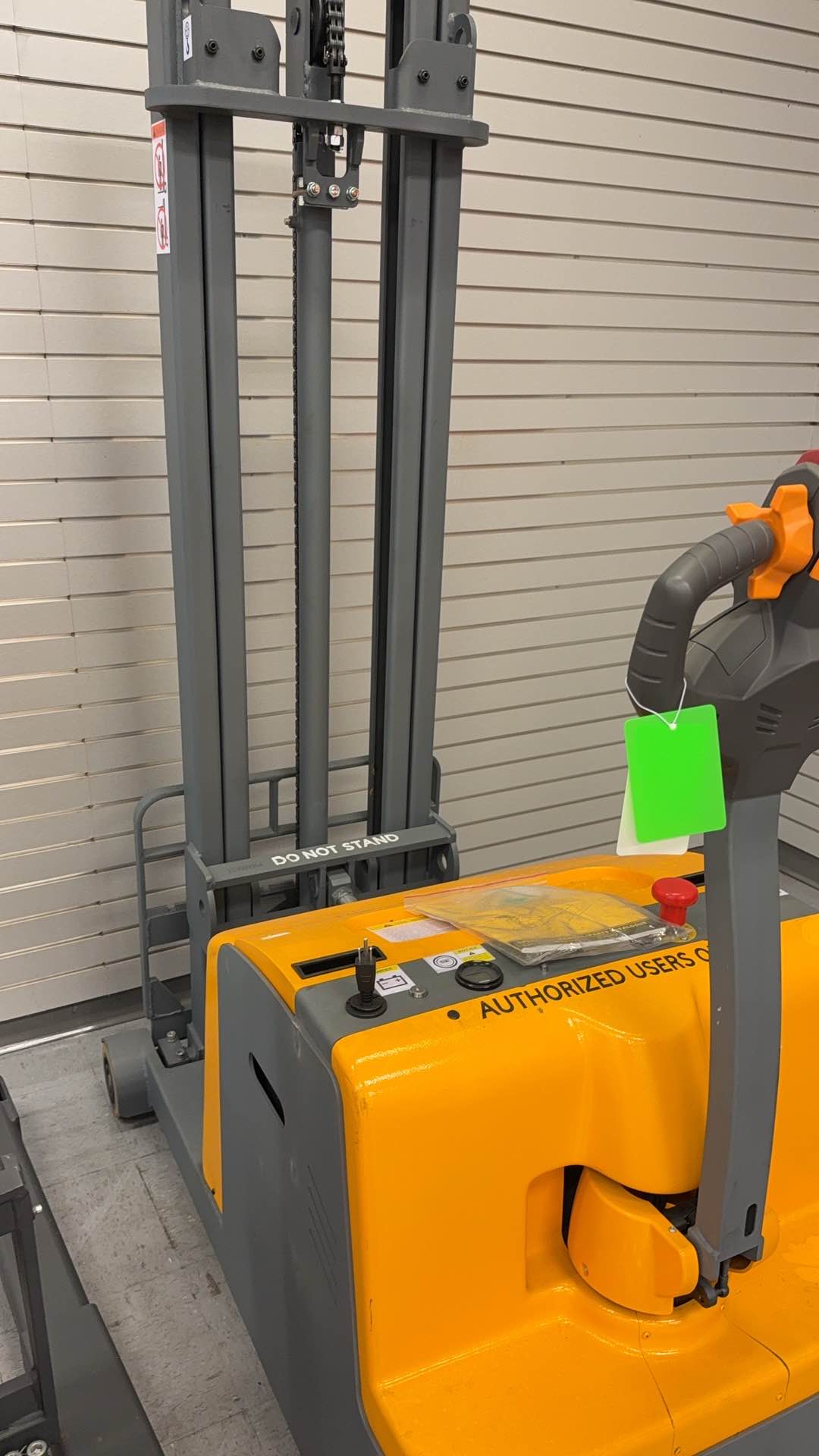Pre-owned Premium Used CPD10W-118–2,200 lb Counterbalanced Electric Stacker, 118" Lift-250009954