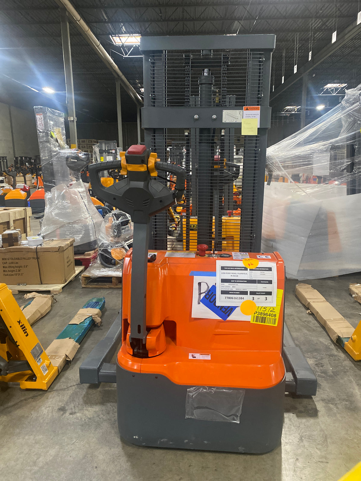 Pre-owned Premium Used CTD12R-E-19-98-O–2,640 lb Electric Stacker, 98" Lift, Straddle Legs-23041680