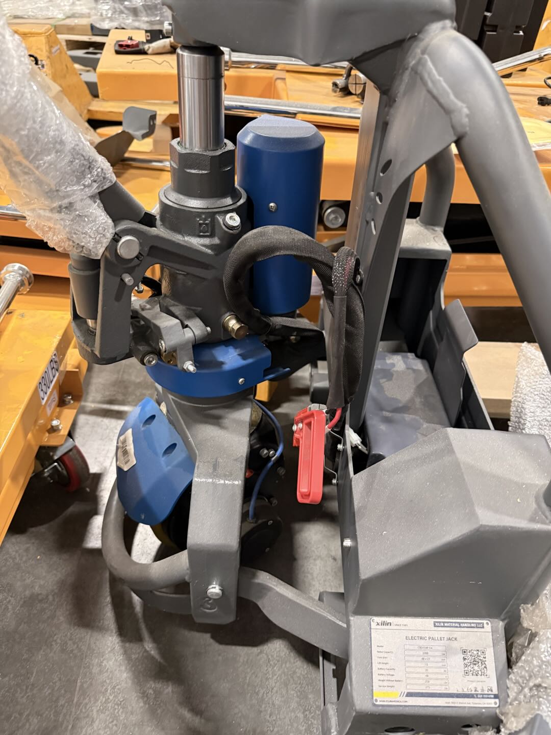 Pre-owned Premium Used CBD15W-Lix-48x27-B 3,300 lb Electric Pallet Jack, Compact Lithium Model, 48"x27" Forks-230691945