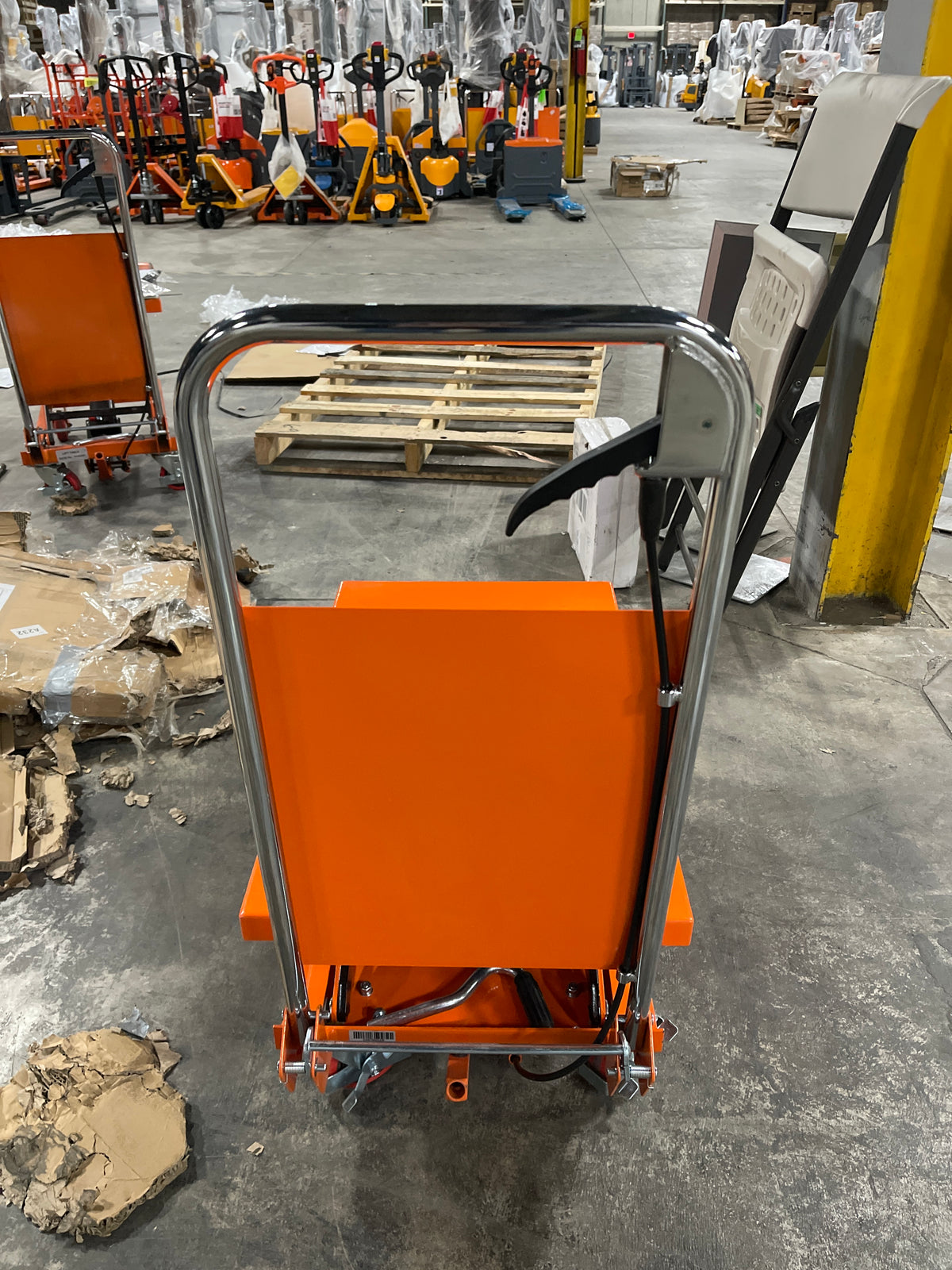 Pre-owned Regular Used SP150E-O Single Scissor Lift Table 330 lbs Cap, 20.2" lifting height-240702660 Only Pick Up