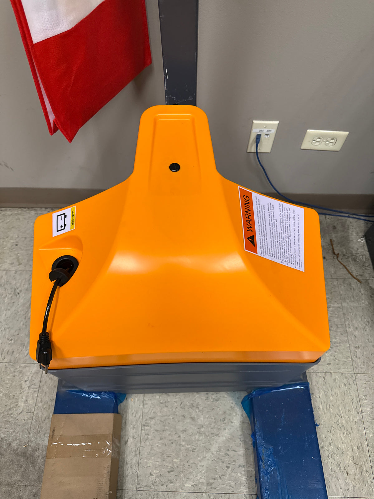 Pre-owned Open Box CBD15WE-19BC- 3,300 lb Electric Pallet Jack – Long Runtime Lithium Battery, Turtle Mode, 48"x27" Forks-250027471