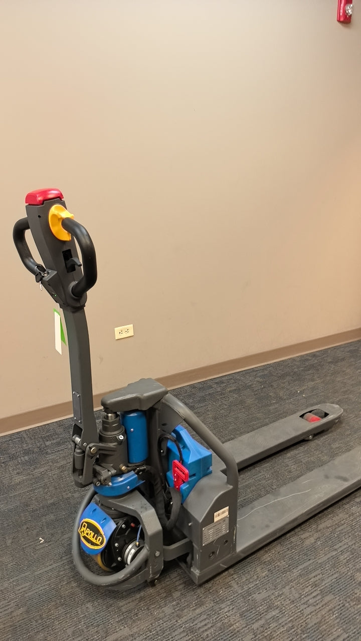 Pre-owned Regular Used CBD15W-Lix-45x21-B 3,300 lb Electric Pallet Jack, Compact Lithium Model, 45"x21" Forks-21068701