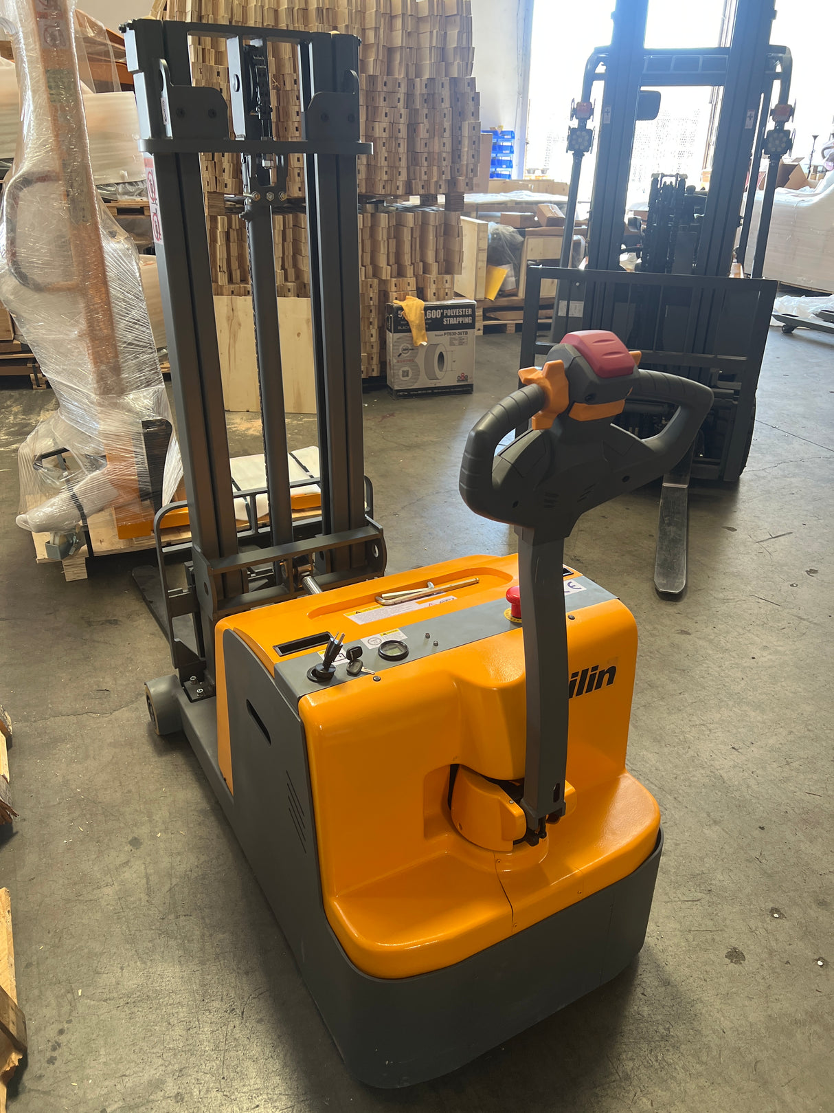 Pre-owned CPD10W-98 – 2,200 lb Counterbalance Electric Stacker, 98" Lift Height