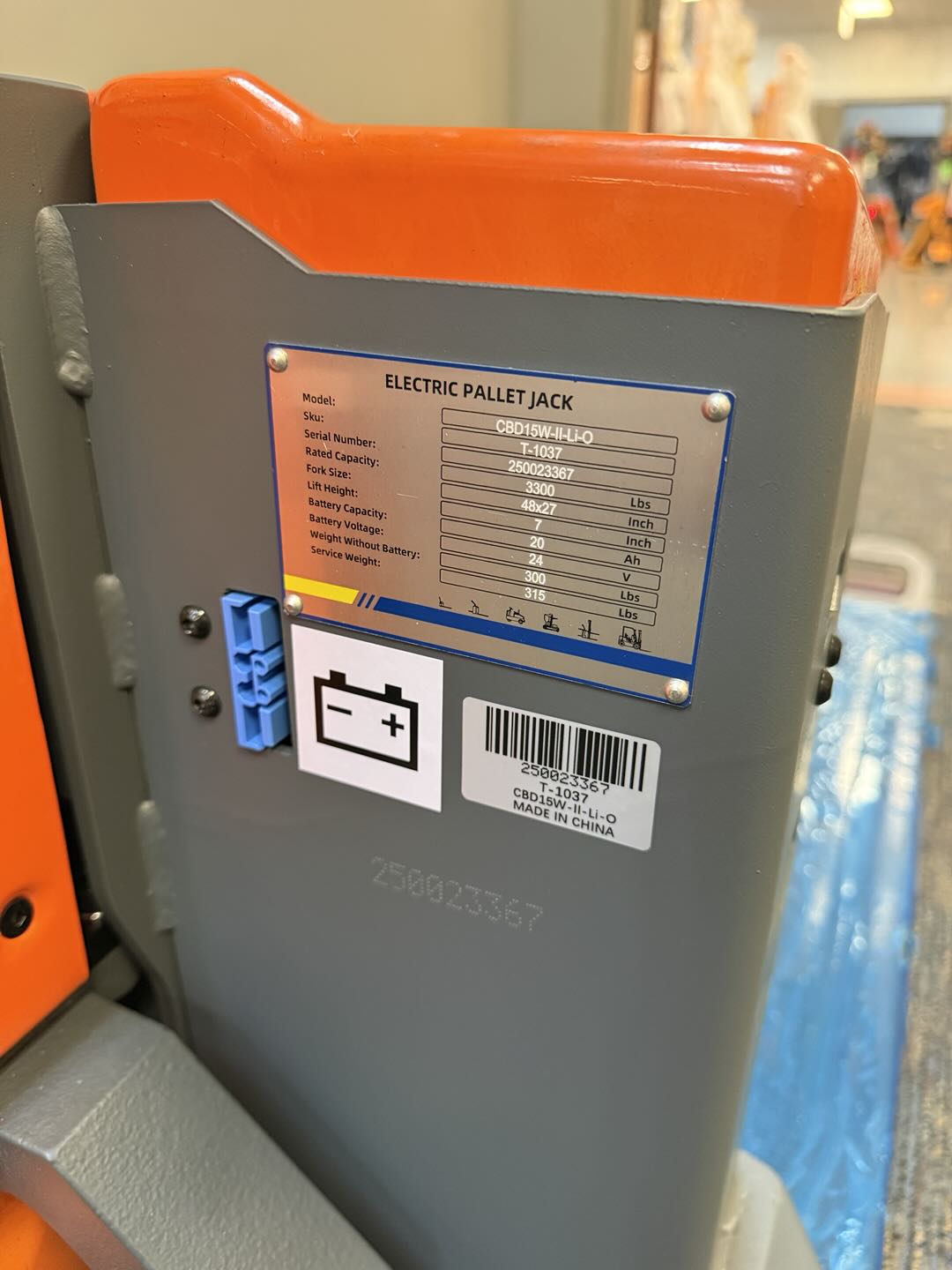 Pre-owned Premium Used CBD15W-II-Li-O-II 3,300 lb Electric Pallet Jack, Compact Lithium Model, 48"x27" Forks-250023367