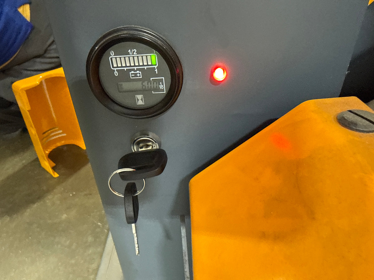 Pre-owned Premium Used CBD20WE-19BC - 4,400 lb Electric Pallet Jack – Long Runtime Lithium Battery, Turtle Mode, 48"x27" Forks-240804467