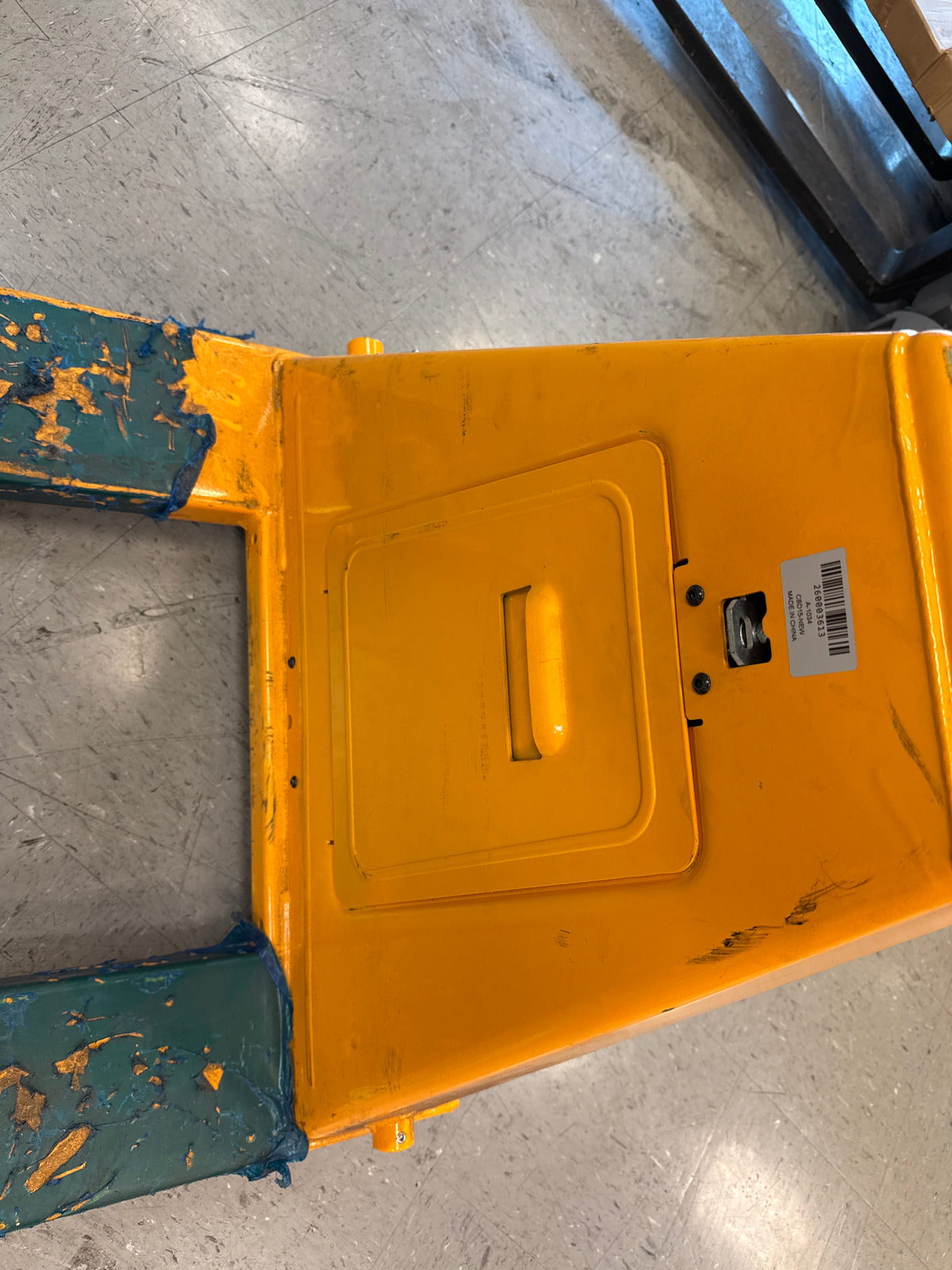 Pre-owned Regular Used CBD15-NEW- 3,300 lb Electric Pallet Jack – Lithium Battery, 48"x27" Forks-260003613