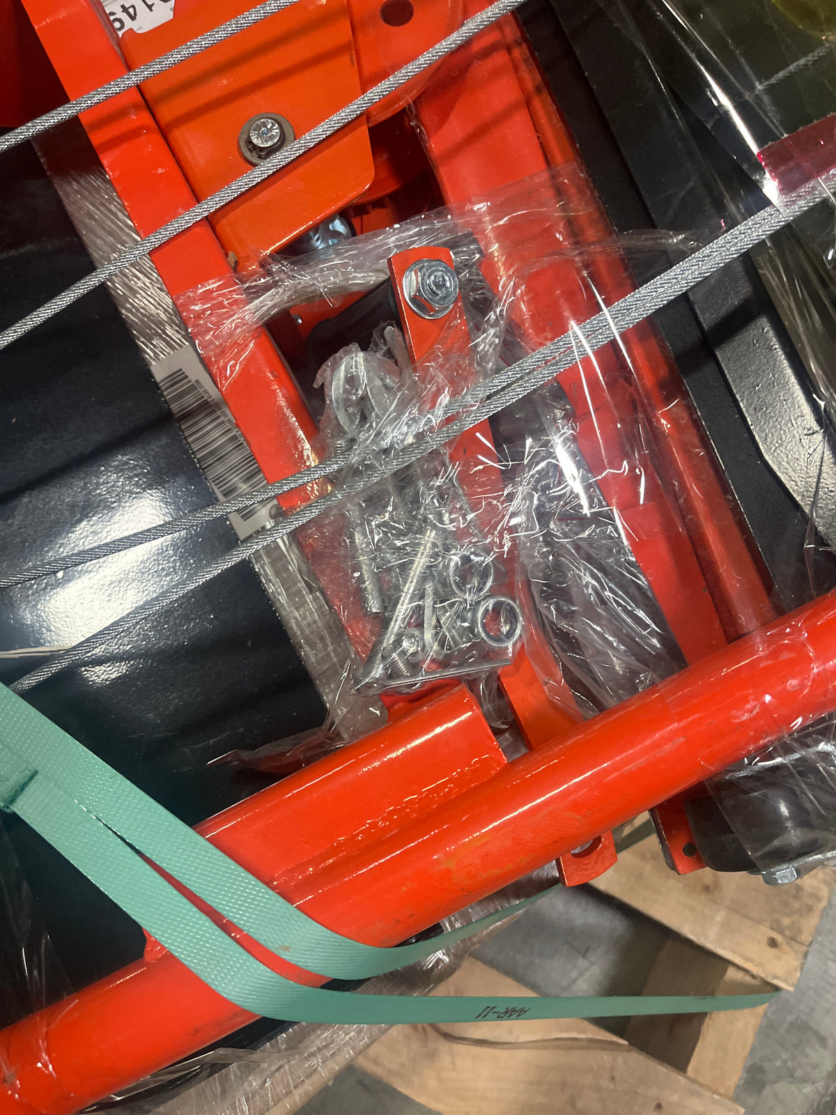 Pre-owned Premium Used HSW330-O–330lbs Manual Pallet Stacker 330 lbs Capacity 40.5" Lift Fixed Legs-250010376 Only Pick Up