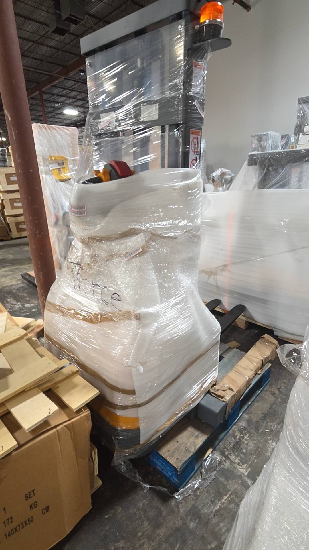 Pre-owned Open Box CTD15R-EN-98–3,300 lb Electric Stacker, 98" Lift, Straddle Legs-250008077