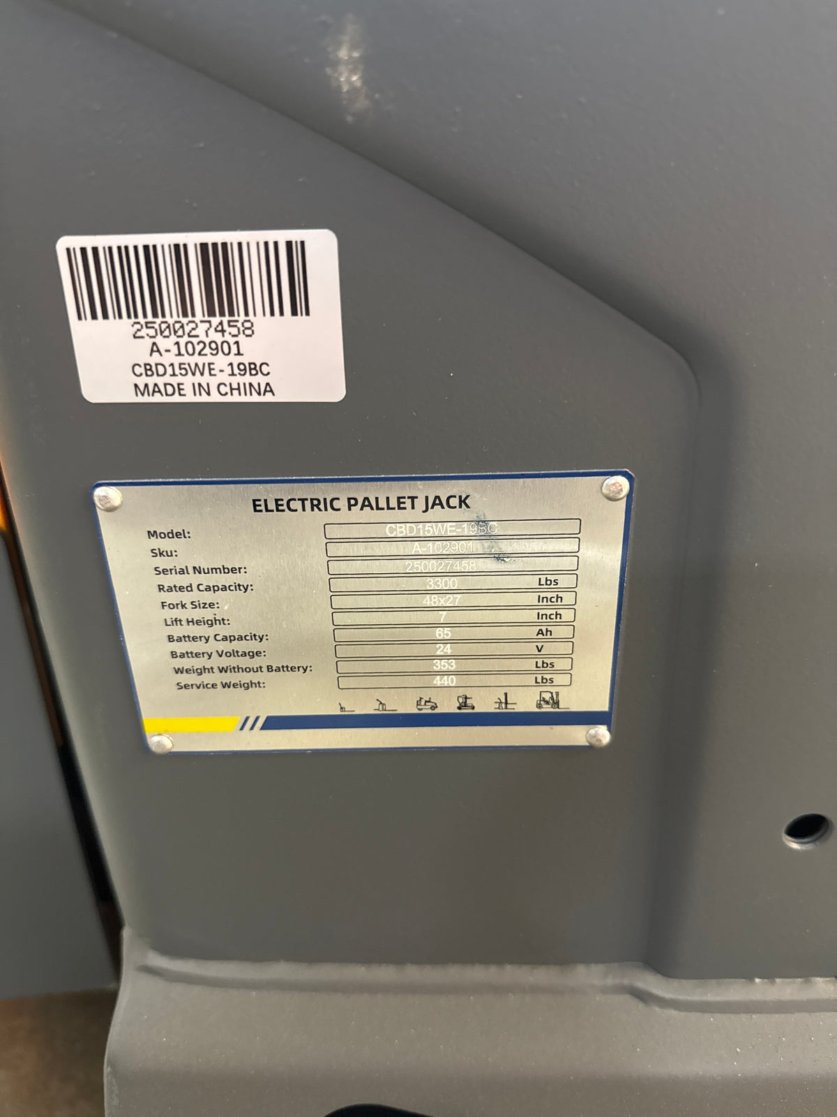 Pre-owned Regular Used CBD15WE-19BC- 3,300 lb Electric Pallet Jack – Long Runtime Lithium Battery, Turtle Mode, 48"x27" Forks-250027458