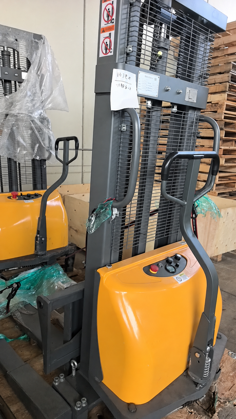 Pre-owned Premium Used CTD10B-III-98–2,200 lb Semi-Electric Stacker, 98" Lift, Straddle Legs & Adjustable Forks-20030091