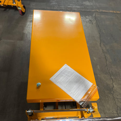 Pre-owned Single Scissor Lift Table1760lbs Cap, 39.4" lifting height SP800