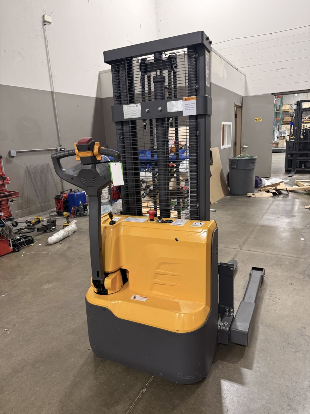 Pre-owned Premium Used CTD10R-E-98 – 2,200 lb Electric Stacker, 98" Lift, Straddle Legs & Adjustable Forks-21060100