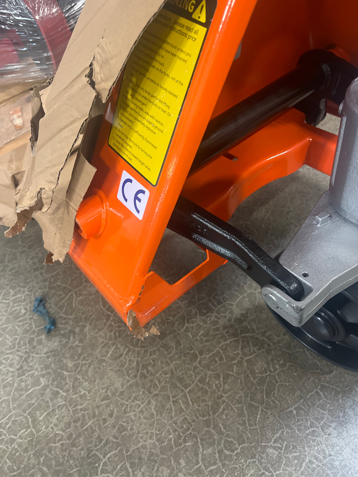 Pre-owned Premium Used BF-III-1-O(NYLON) 5,500 lb Hydraulic Pallet Jack – Narrow Forks & Nylon Wheels, 48" x 21"-260000336