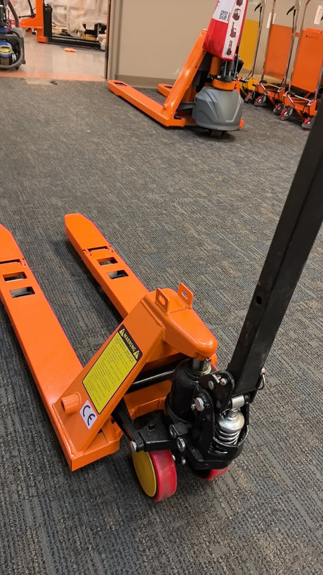 Pre-owned Open Box MF-O 2,200 lb Hydraulic Pallet Jack – 31.5" x 15" Forks-250027371 Only Pick Up