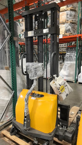 Pre-owned Regular Used CTD10B-III-118 – 2,200 lb Semi-Electric Stacker, 118" Lift, Straddle Legs, Adjustable Forks-21030026