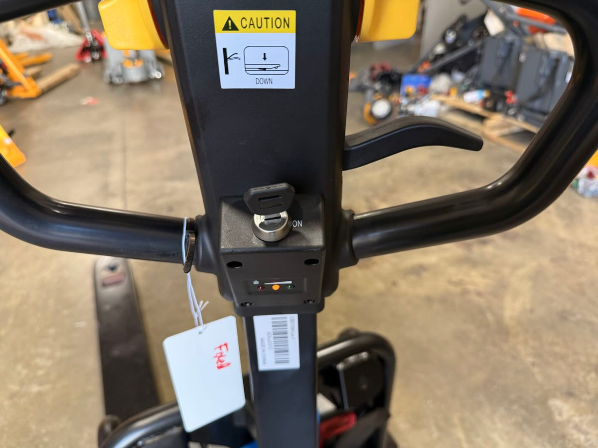Pre-owned Premium Used CBD15W-Lix-48x27-B 3,300 lb Electric Pallet Jack, Compact Lithium Model, 48"x27" Forks-21046270