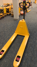 Pre-owned Premium Used CBD15 3,300 lb Electric Pallet Jack, Compact Lithium Model, 48"x27" Forks-21068848