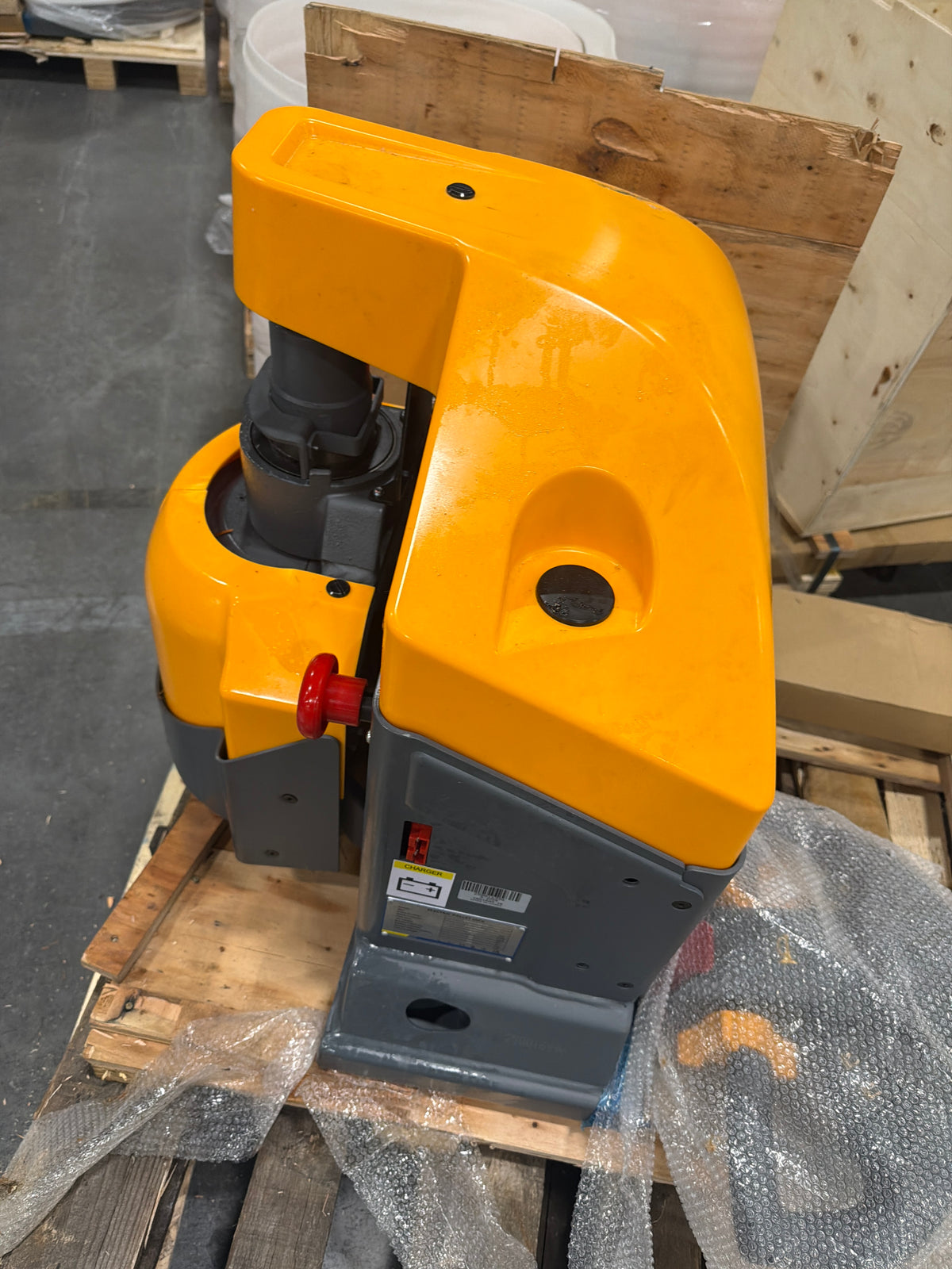Pre-owned CBD15WE-19- 3,300 lb Electric Pallet Jack – Long Runtime Lithium Battery, Turtle Mode, 48"x27" Forks