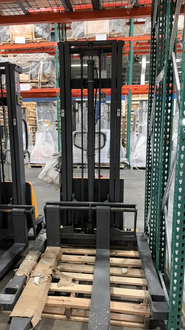 Pre-owned Regular Used CTD10B-III-118 – 2,200 lb Semi-Electric Stacker, 118" Lift, Straddle Legs, Adjustable Forks-21030026