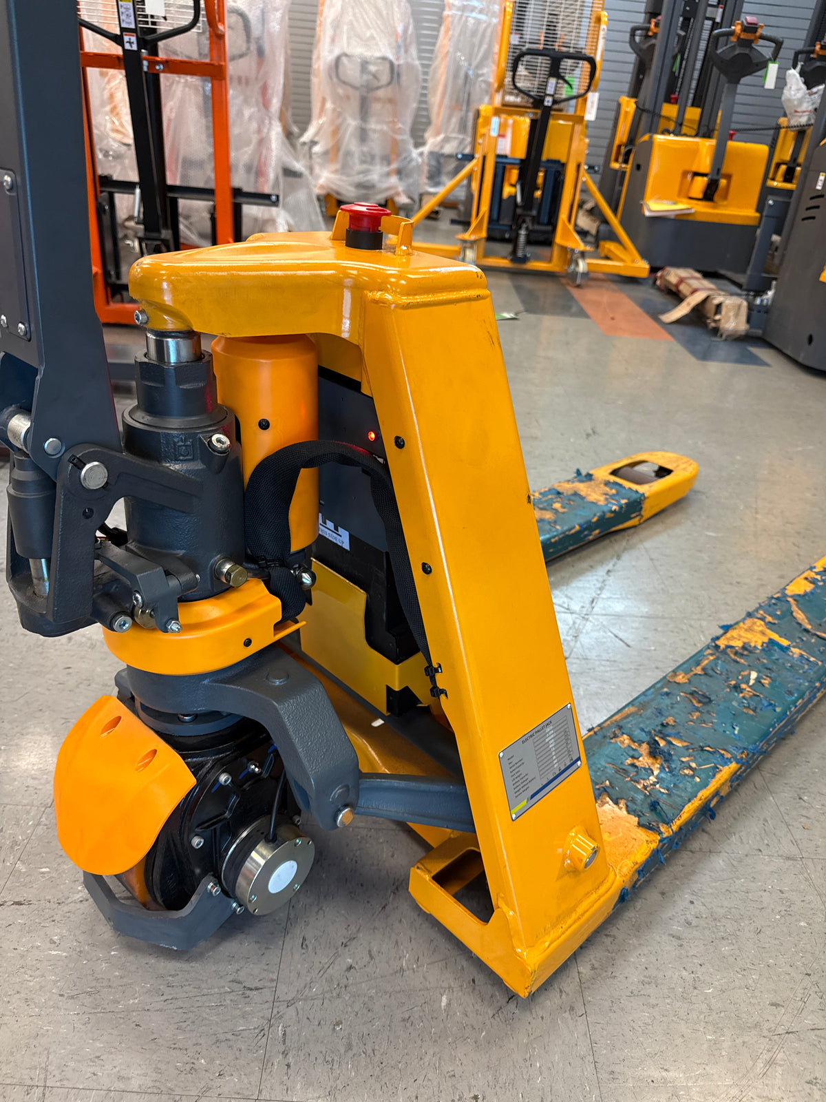 Pre-owned Regular Used CBD15-NEW- 3,300 lb Electric Pallet Jack – Lithium Battery, 48"x27" Forks-260003613