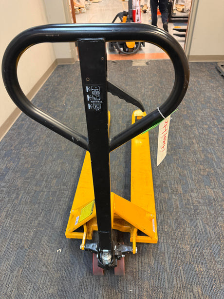 Pre-owned Regular Used DB-1 4,400 lb Hydraulic Pallet Jack – Narrow Forks, 48" x 21"-4774841