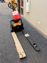 Pre-owned Premium Used CBD15W-Lix-48x27-B 3,300 lb Electric Pallet Jack, Compact Lithium Model, 48"x27" Forks-20030518