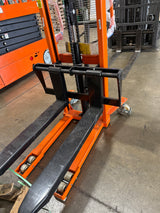 Pre-owned Premium Used SDJA1000-I-O–2200lbs Manual Pallet Stacker 2200 lbs Capacity 63" Lift Fixed Legs-250025594