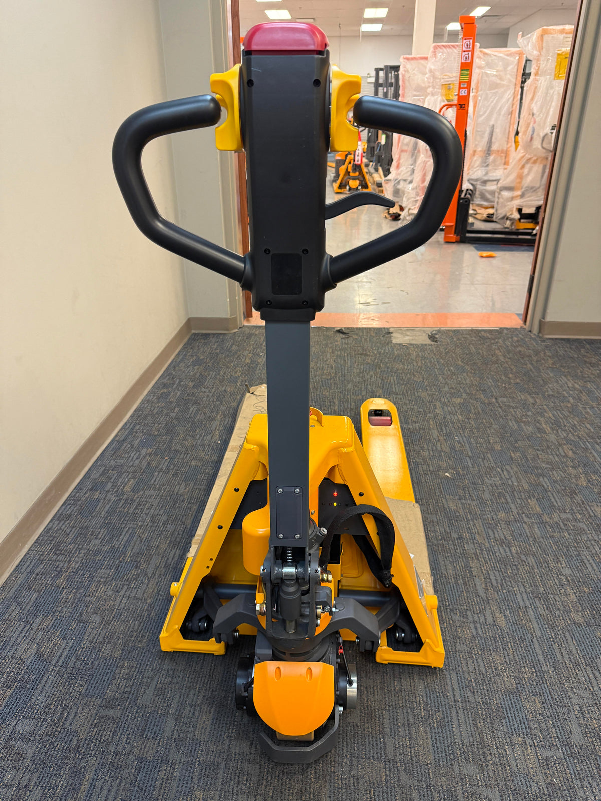 Pre-owned Premium Used CBD15 3,300 lb Electric Pallet Jack, Compact Lithium Model, 48"x27" Forks-220302334