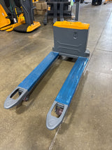 Pre-owned Open Box CBD15W-II-Li-II- 3,300 lb Electric Pallet Jack – Lithium Battery, 48"x27" Forks-250034419