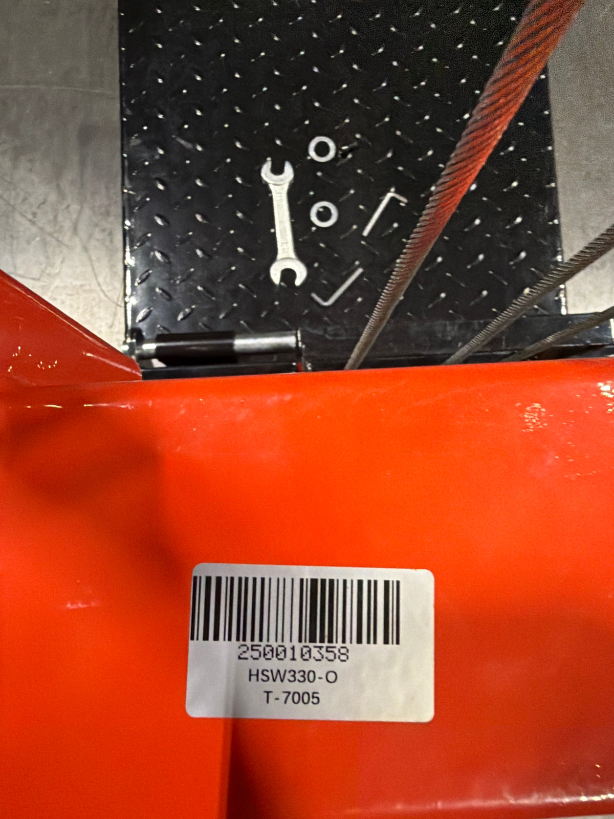 Pre-owned Premium Used HSW330-O–330lbs Manual Pallet Stacker 330 lbs Capacity 40.5" Lift Fixed Legs-250010358 Only Pick Up