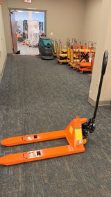 Pre-owned Premium Used MF-O 2,200 lb Hydraulic Pallet Jack – 31.5" x 15" Forks-250002964 Only Pick Up