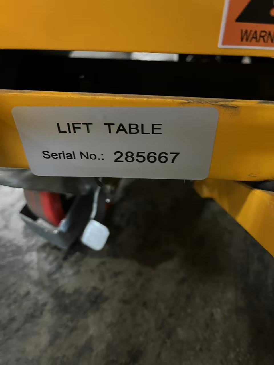 Pre-owned Premium Used SP150 Single Scissor Lift Table 330 lbs Cap, 20.2" lifting height-285667