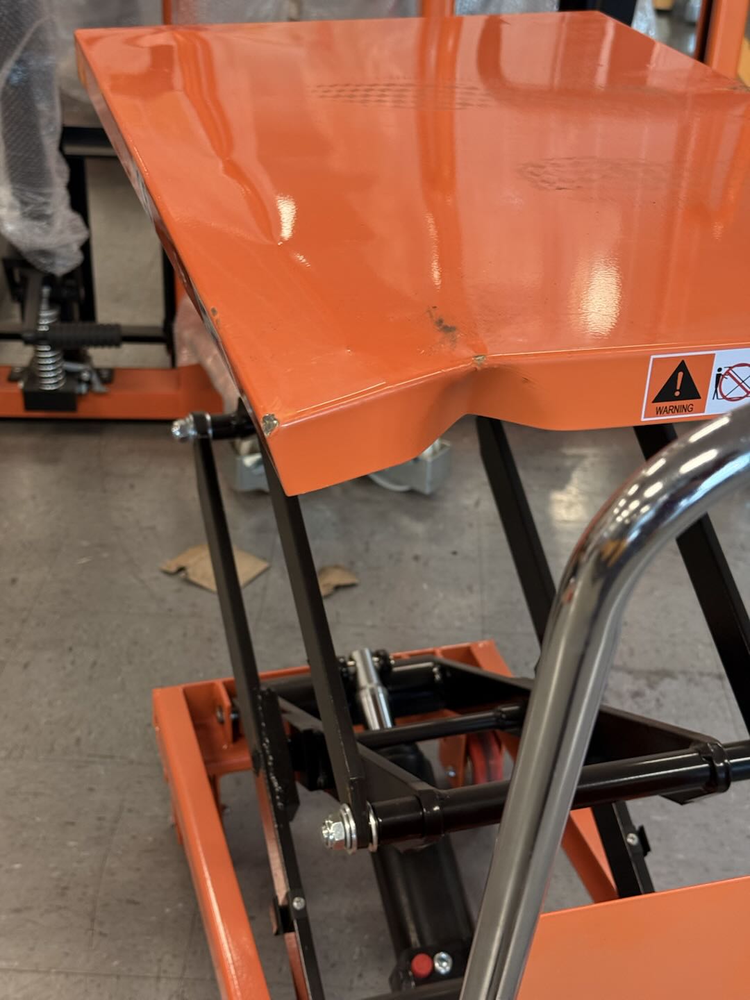 Pre-owned Aged Used SPS150-O Double Scissor Lift Table 330 lbs Cap, 43.3" lifting height-283516 Only Pick UP
