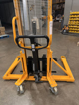Pre-owned Premium Used SDJAS500–1100lbs Manual Pallet Stacker 1100 lbs Capacity 63" Lift Straddle Legs-98999