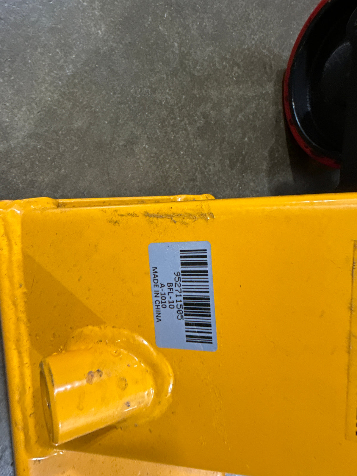 Pre-owned Aged Used BFL-10 2,200 lb Hydraulic Pallet Jack – Wide Forks, 48" x 27"-952711505