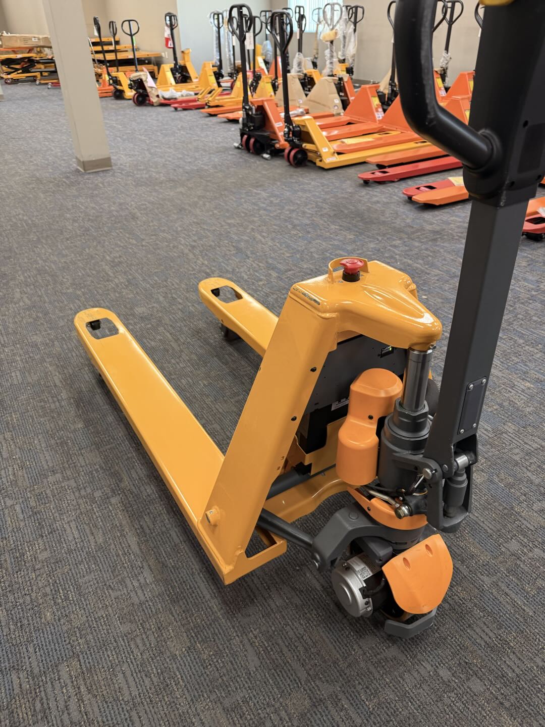 Pre-owned Premium Used CBD15-NEW- 3,300 lb Electric Pallet Jack – Lithium Battery, 48"x27" Forks-260003367