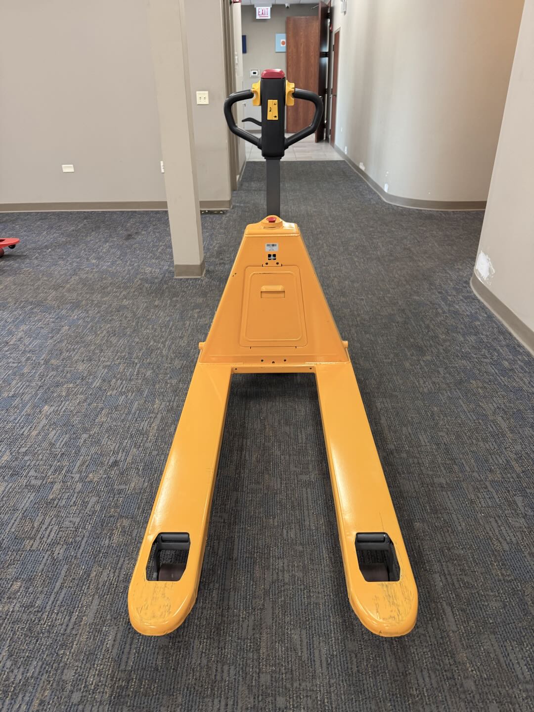 Pre-owned Premium Used CBD15-NEW- 3,300 lb Electric Pallet Jack – Lithium Battery, 48"x27" Forks-260003367