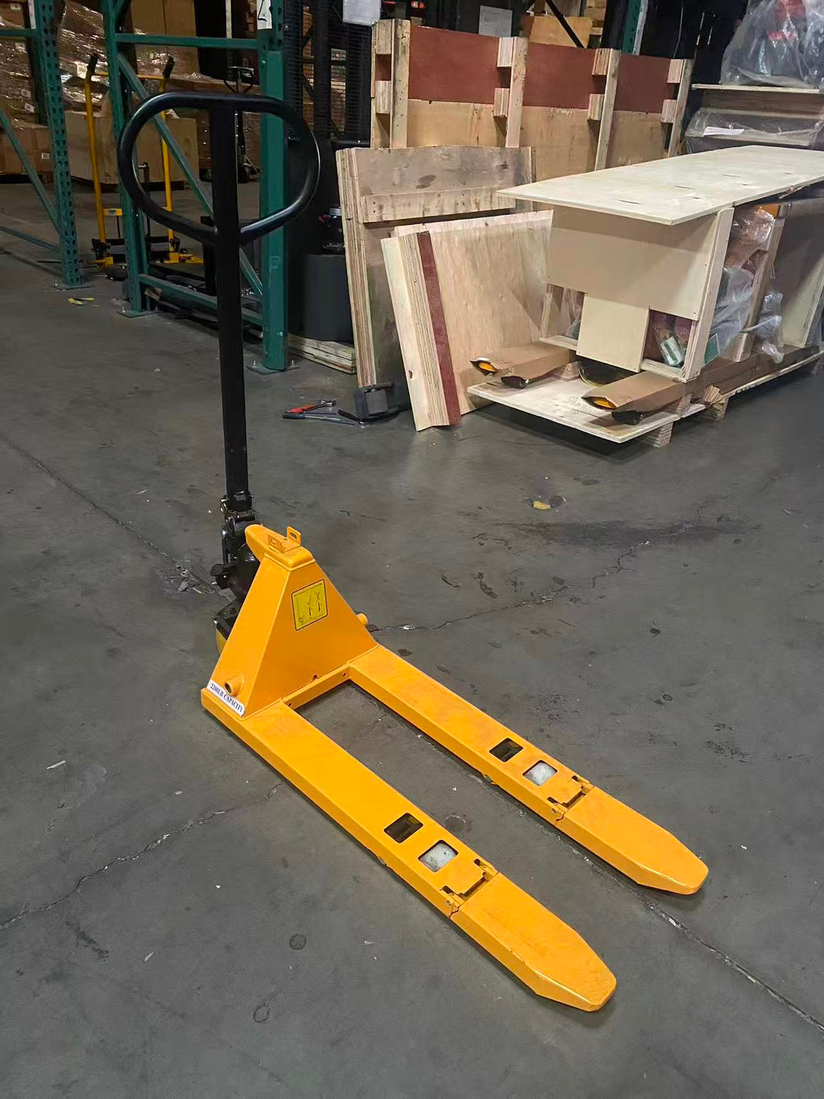 Pre-owned Regular Used MF 2,200 lb Hydraulic Pallet Jack – 31.5" x 15" Forks-240868169 Only Pick Up