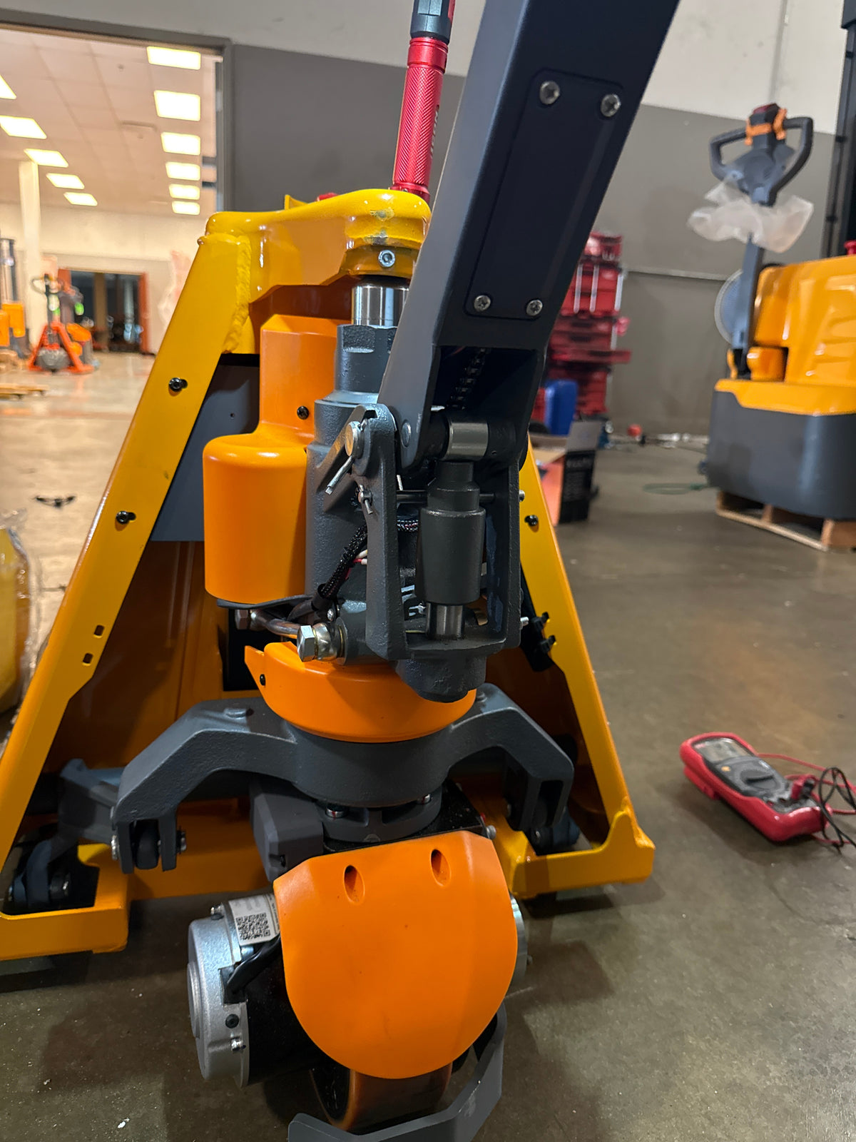 Pre-owned Open Box CBD15-NEW 3,300 lb Electric Pallet Jack, Compact Lithium Model, 48"x27" Forks-250037701