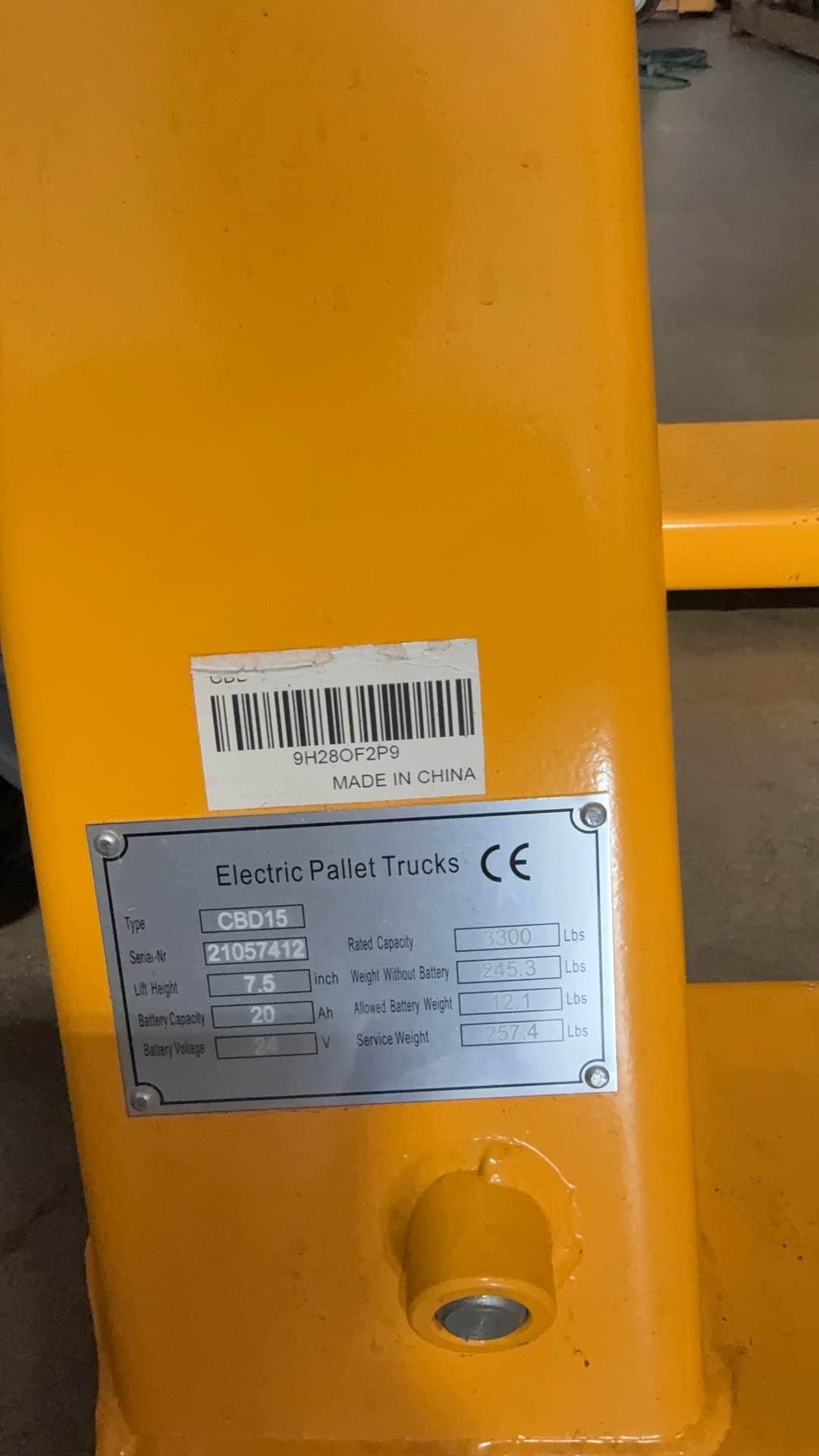 Pre-owned Regular Used CBD15 3,300 lb Electric Pallet Jack, Compact Lithium Model, 48"x27" Forks-21057412