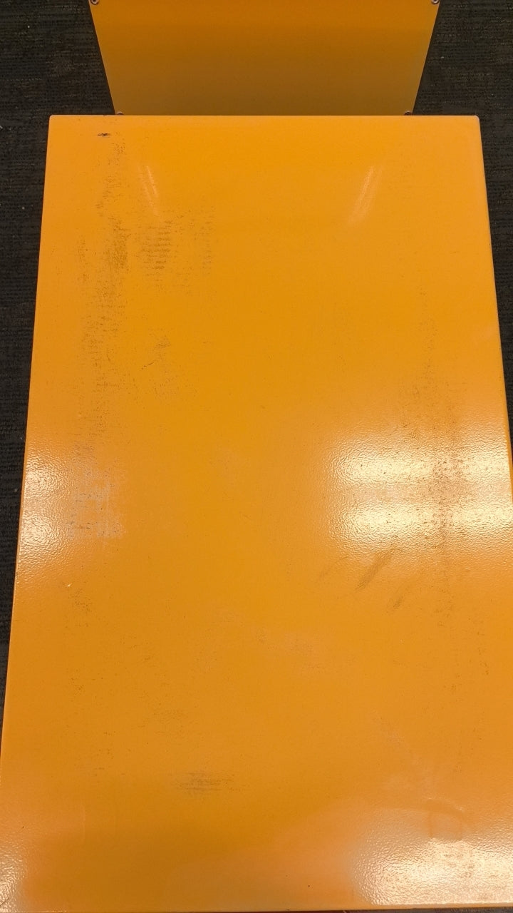 Pre-owned Premium Used SP150E Single Scissor Lift Table 330lbs Cap, 29" lifting height-304727 Only Pick-Up