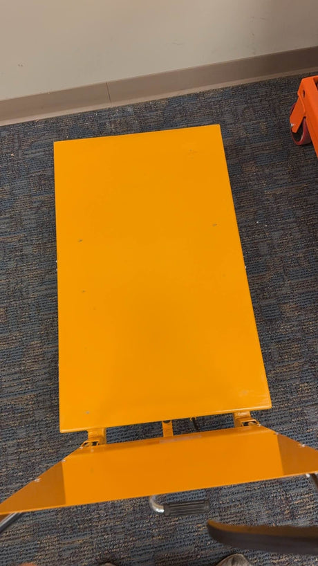 Pre-owned Premium Used SP150E Single Scissor Lift Table 330lbs Cap, 29" lifting height-240702753 Only Pick-Up